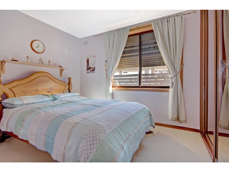 572 Northcliffe Drive, Berkeley NSW 2506