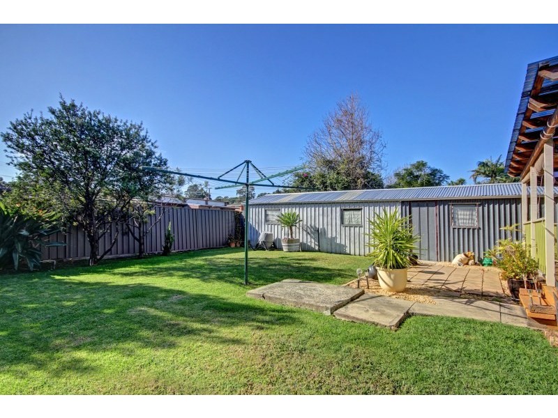 572 Northcliffe Drive, Berkeley NSW 2506