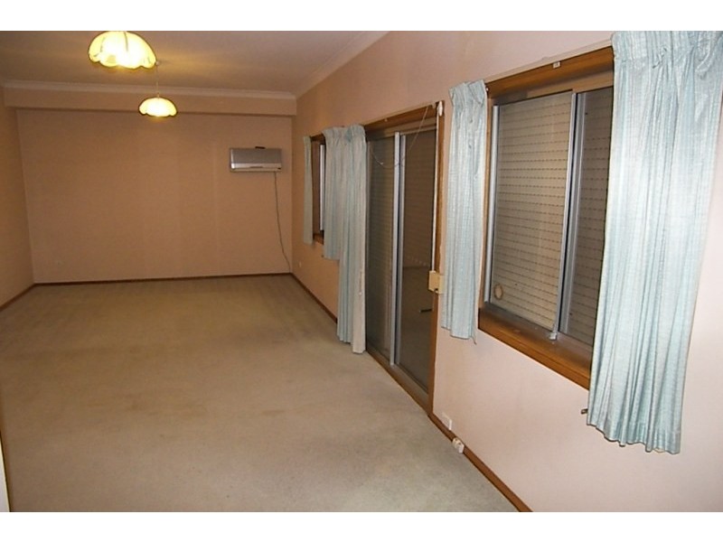 61 Marshall Street, Dapto NSW 2530