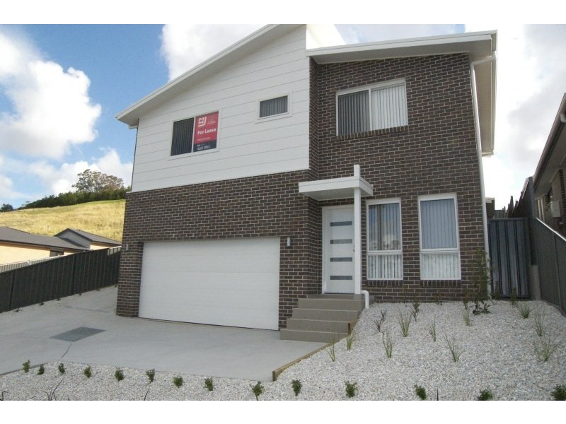 1/201 Wyndarra Way, Koonawarra NSW 2530