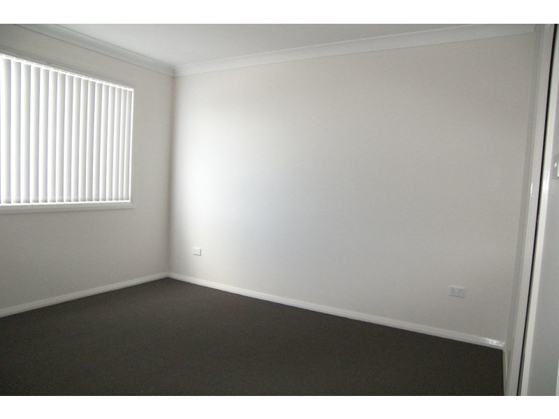 2/201 Wyndarra Way, Koonawarra NSW 2530