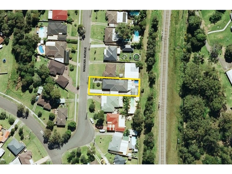 11 Manuka Avenue, Dapto NSW 2530