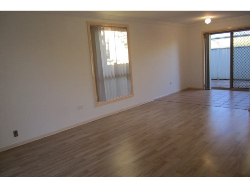 6/92-94 Byamee Street, Dapto NSW 2530