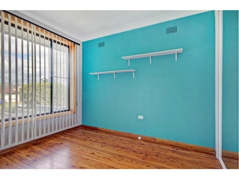 44 Robert Street, Dapto NSW 2530