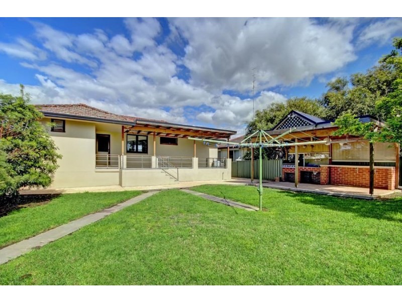 44 Robert Street, Dapto NSW 2530