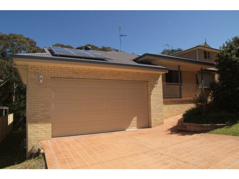 30 Hennessy Lane, Figtree NSW 2525