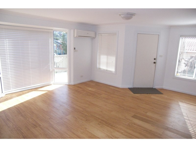 11 Sanderson Road, Kanahooka NSW 2530