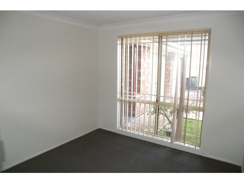 14 Boddington Way, Horsley NSW 2530