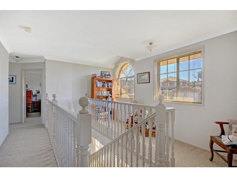 21 Glengarry Way, Horsley NSW 2530