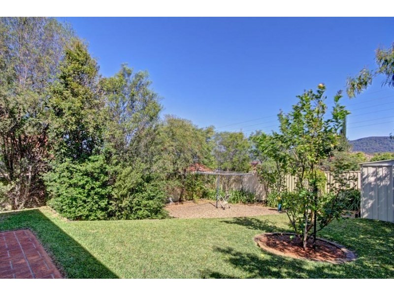 21 Glengarry Way, Horsley NSW 2530