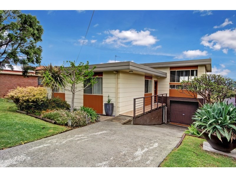 19 Hayward Street, Kanahooka NSW 2530
