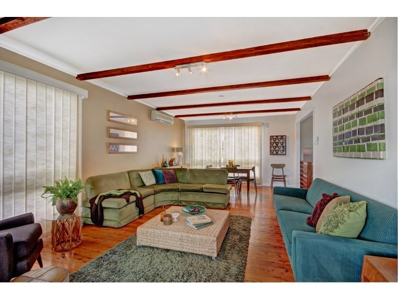 19 Hayward Street, Kanahooka NSW 2530