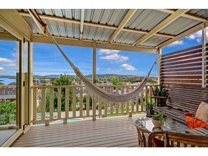 19 Hayward Street, Kanahooka NSW 2530