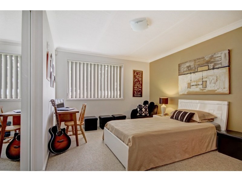 19 Hayward Street, Kanahooka NSW 2530