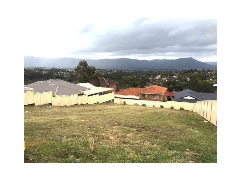 14a Carlyle Close, Dapto NSW 2530