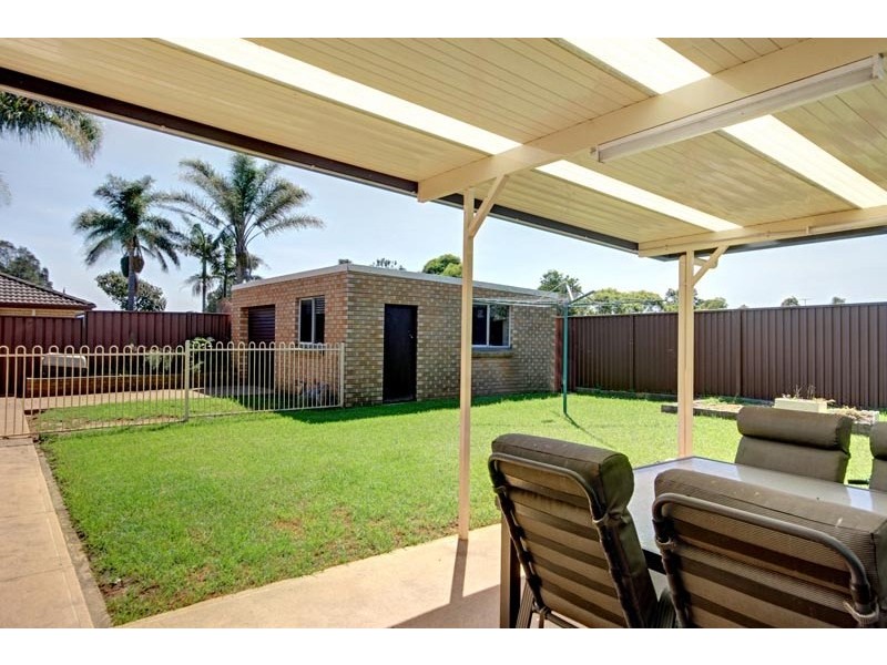 29 Elm Street, Albion Park Rail NSW 2527