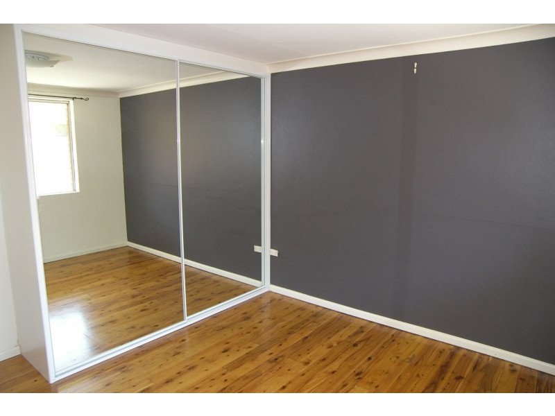 1/3 Brolga Street, Kanahooka NSW 2530