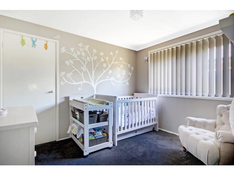 13 Chinchilla Way, Albion Park NSW 2527