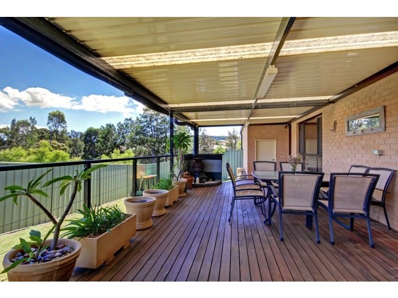 13 Chinchilla Way, Albion Park NSW 2527