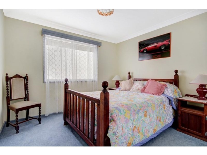 16 Hayward Street, Kanahooka NSW 2530