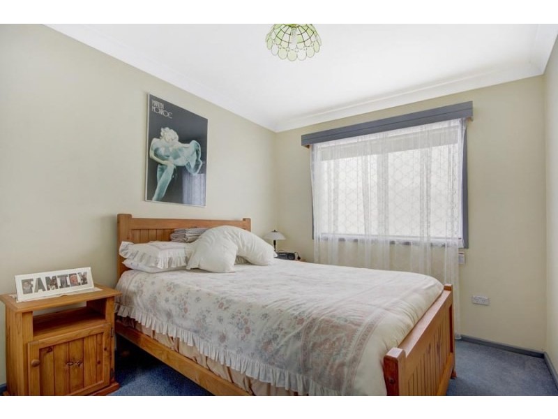 16 Hayward Street, Kanahooka NSW 2530