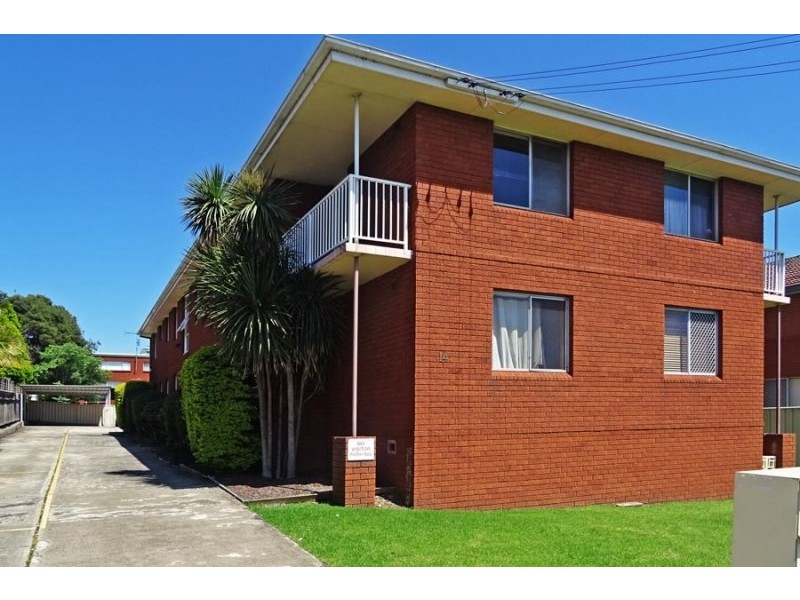 8/14 Matthews Street, Wollongong NSW 2500