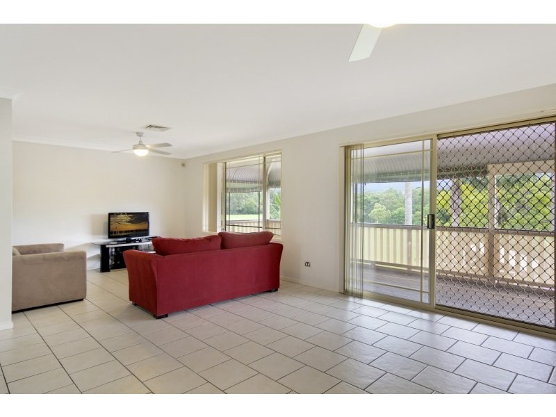 2/12 Northview Terrace, Figtree NSW 2525