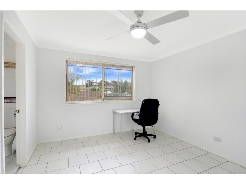 2/12 Northview Terrace, Figtree NSW 2525