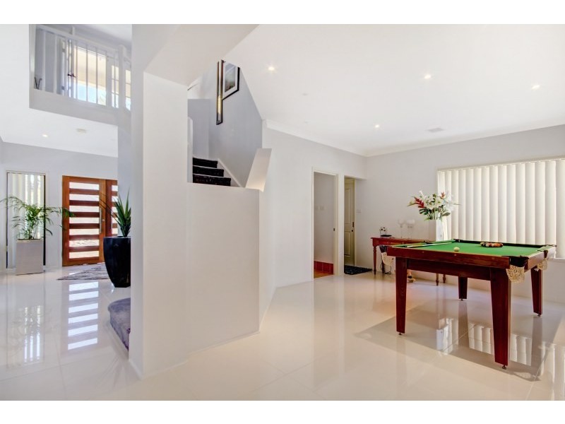 7 Murra Murra Road, Kanahooka NSW 2530