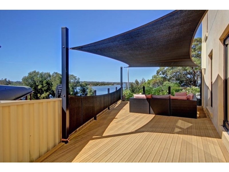 7 Murra Murra Road, Kanahooka NSW 2530