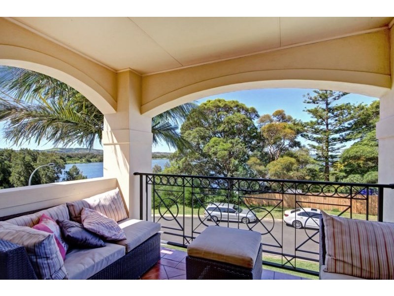 7 Murra Murra Road, Kanahooka NSW 2530