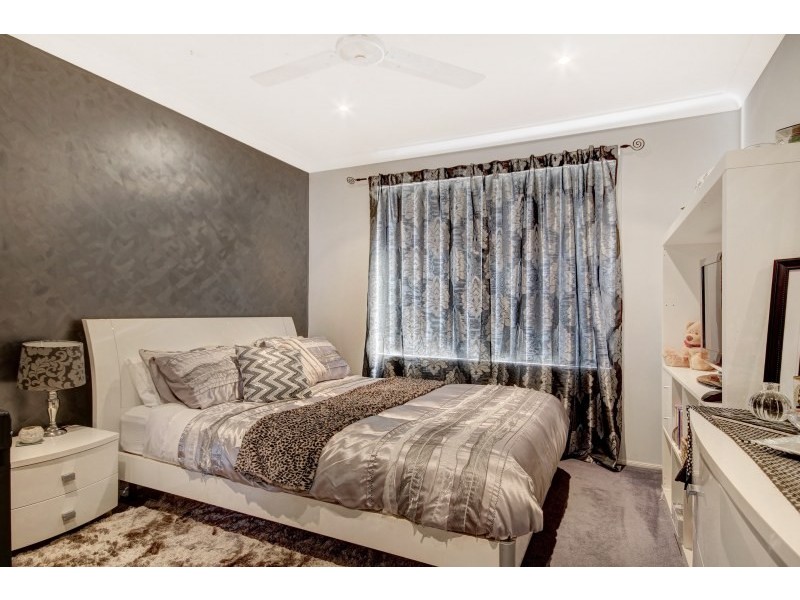 7 Murra Murra Road, Kanahooka NSW 2530