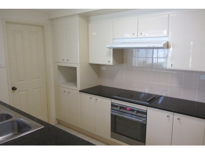 20 Boddington Way, Horsley NSW 2530