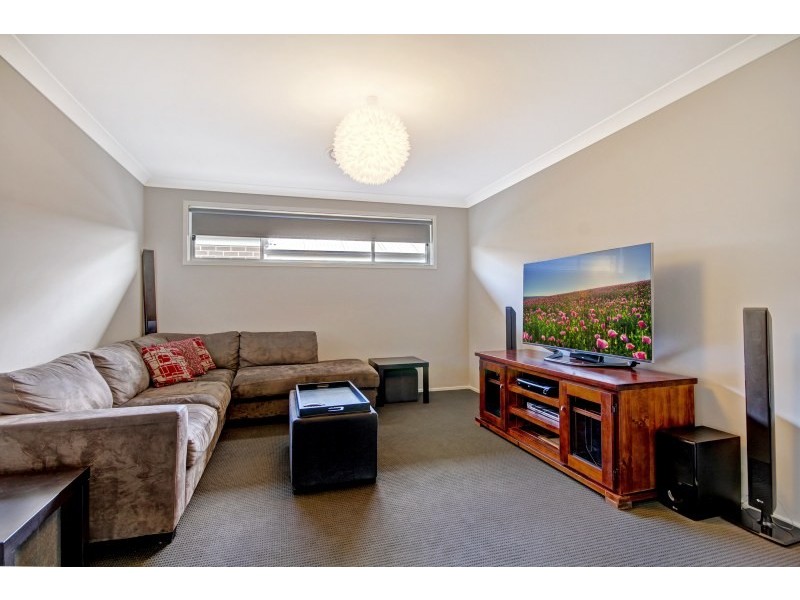 26 Mallon Avenue, Horsley NSW 2530
