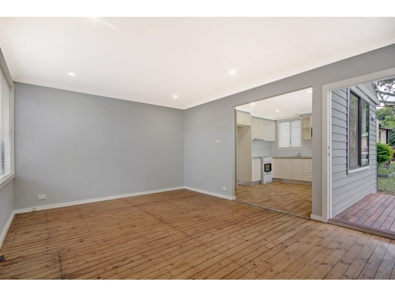 7 Bundarra Place, Dapto NSW 2530