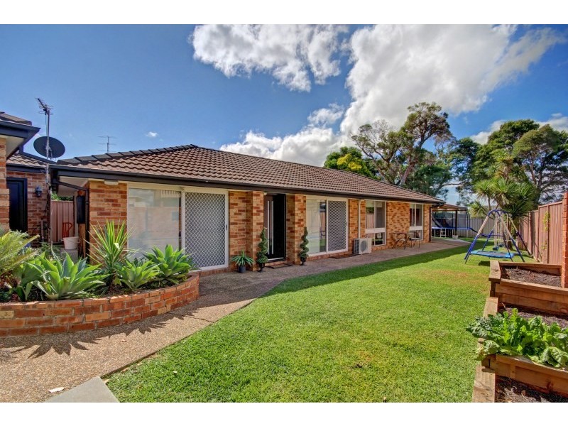 6 Meehan Close, Horsley NSW 2530
