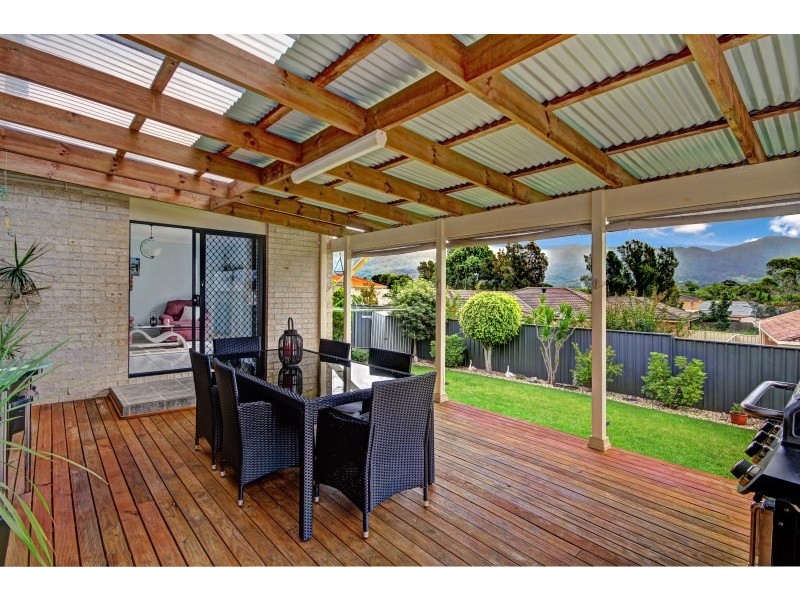 60 Robins Creek Drive, Horsley NSW 2530