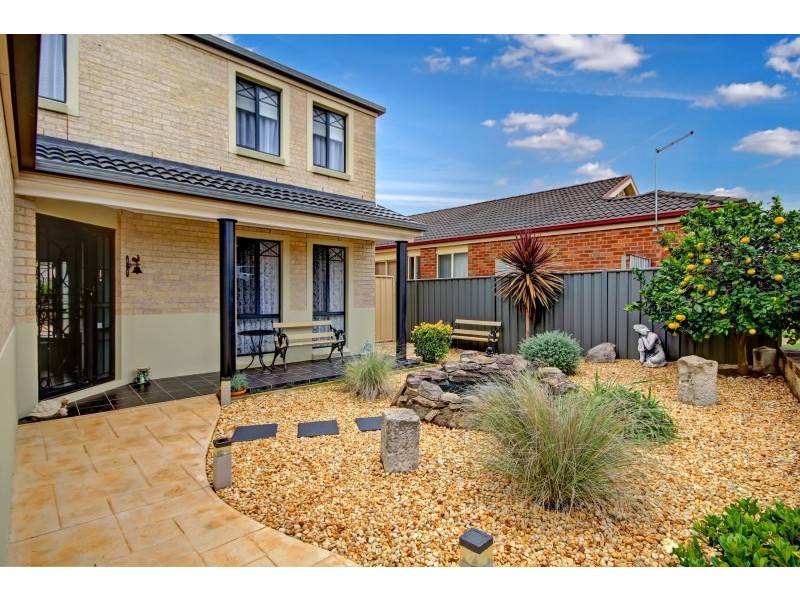 60 Robins Creek Drive, Horsley NSW 2530