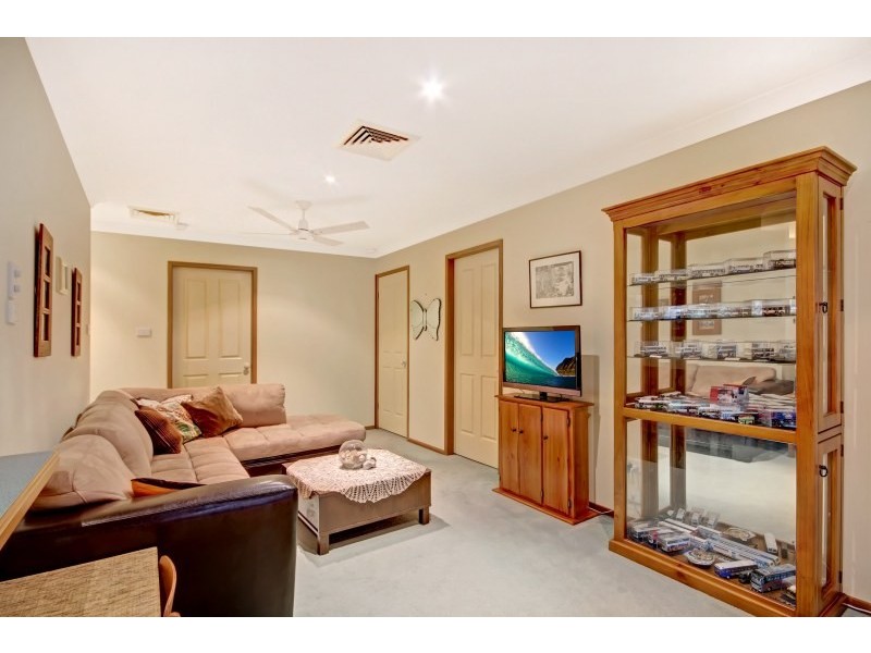 24 Highview Drive, Farmborough Heights NSW 2526