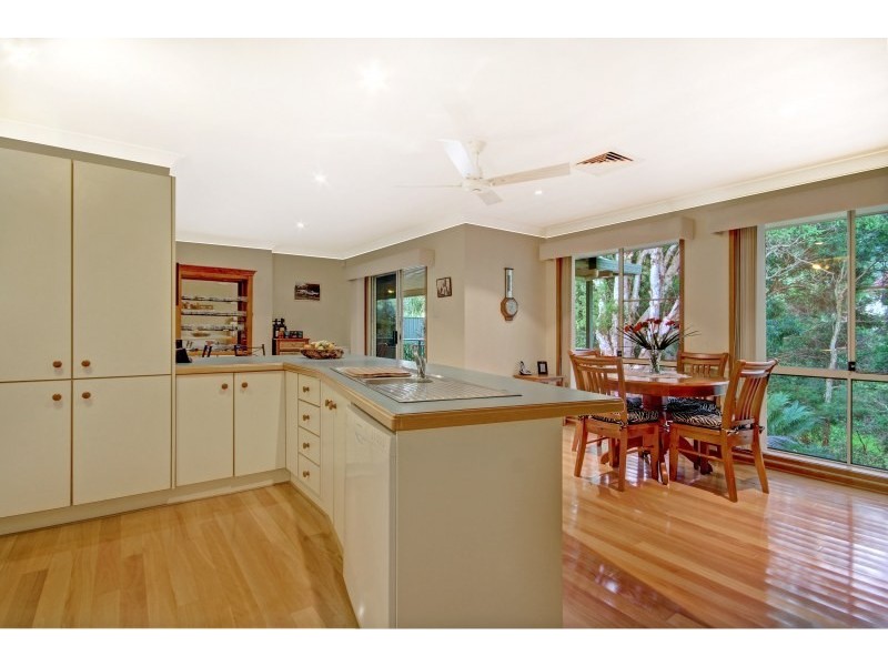 24 Highview Drive, Farmborough Heights NSW 2526