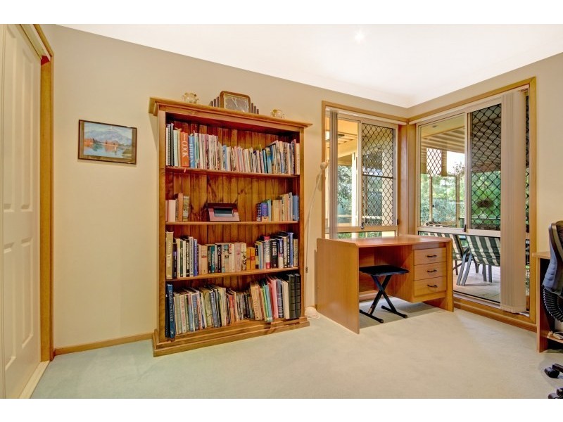 24 Highview Drive, Farmborough Heights NSW 2526