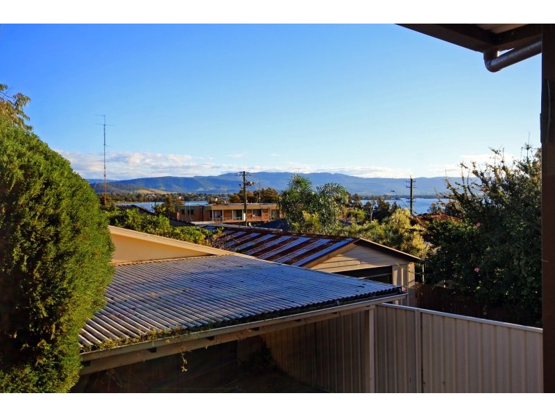 19 Beaurepaire Avenue, Mount Warrigal NSW 2528