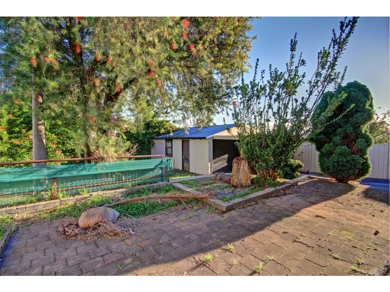 19 Beaurepaire Avenue, Mount Warrigal NSW 2528