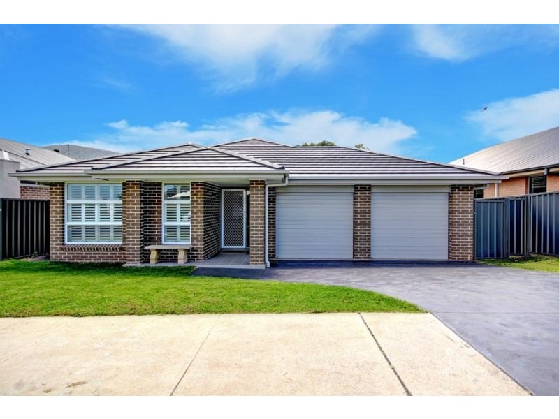 26 Mallon Avenue, Horsley NSW 2530