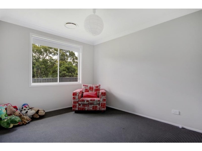 26 Mallon Avenue, Horsley NSW 2530