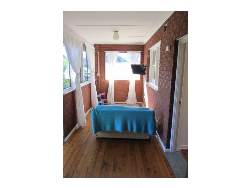 48 Burke Road, Dapto NSW 2530