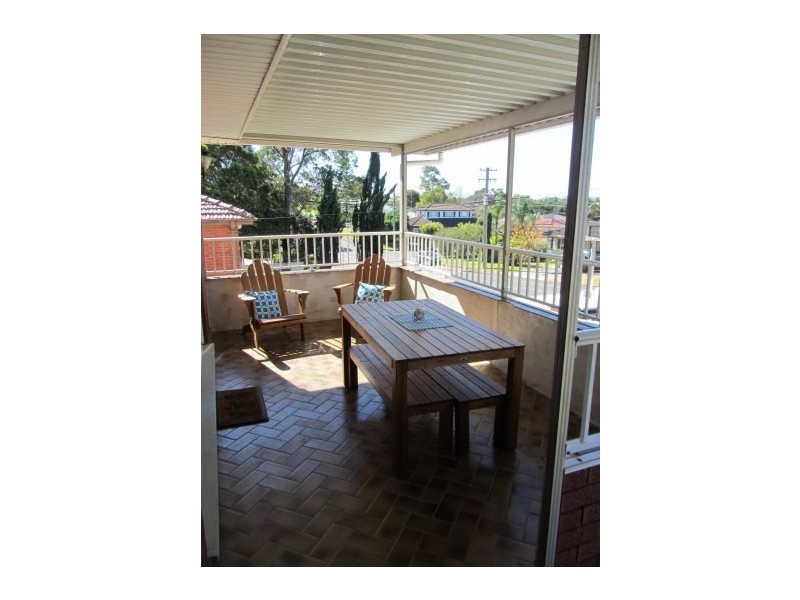 48 Burke Road, Dapto NSW 2530