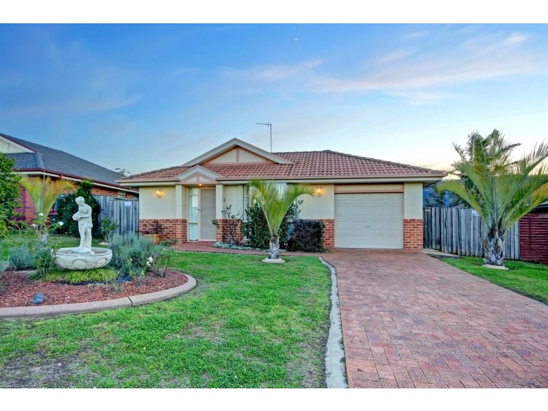 16 Glenlee Drive, Horsley NSW 2530