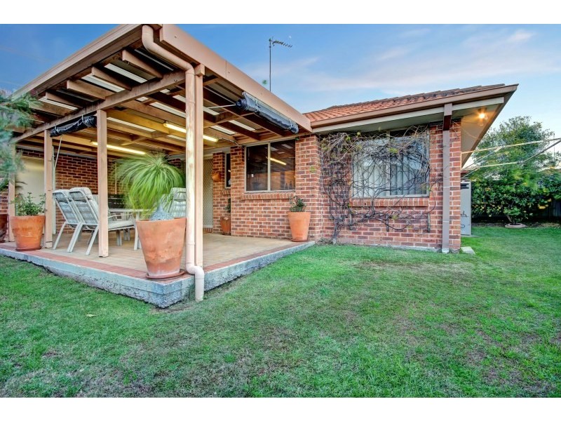 16 Glenlee Drive, Horsley NSW 2530