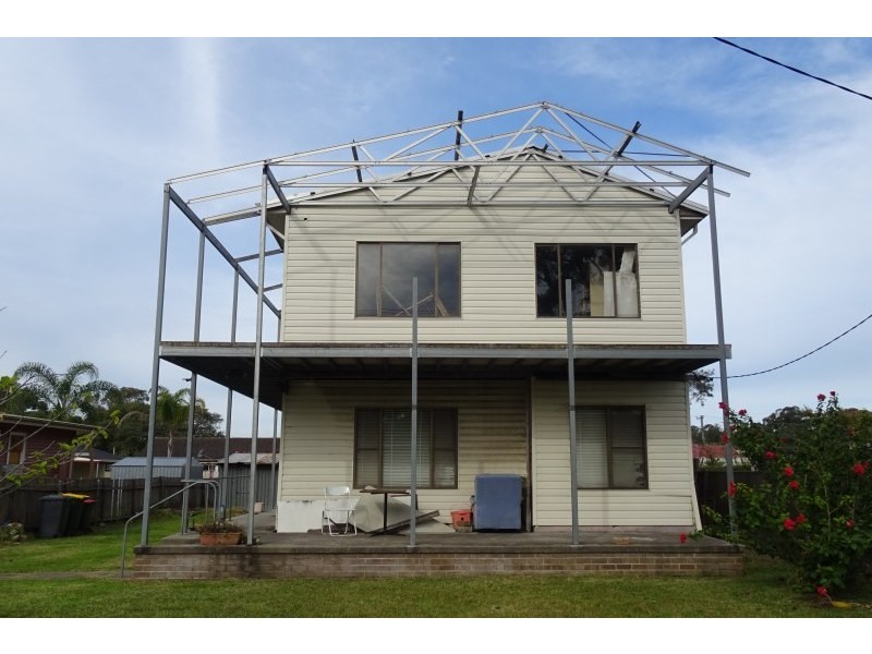 2 Bambil Crescent, Dapto NSW 2530